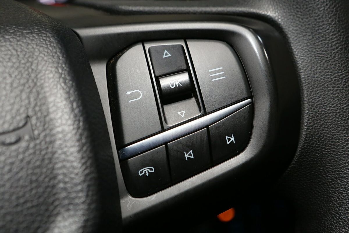 2024 Ford Everest Ambiente 2.0L