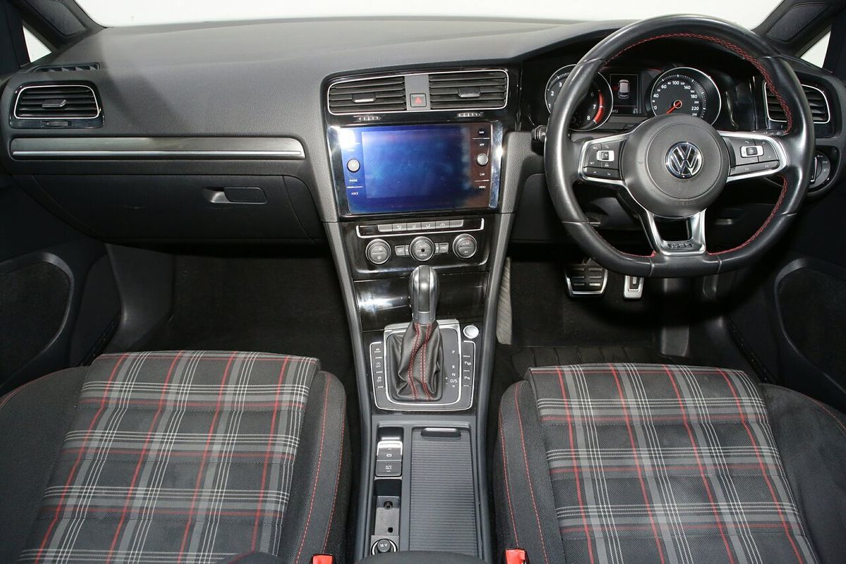 2018 Volkswagen Golf GTI 7.5