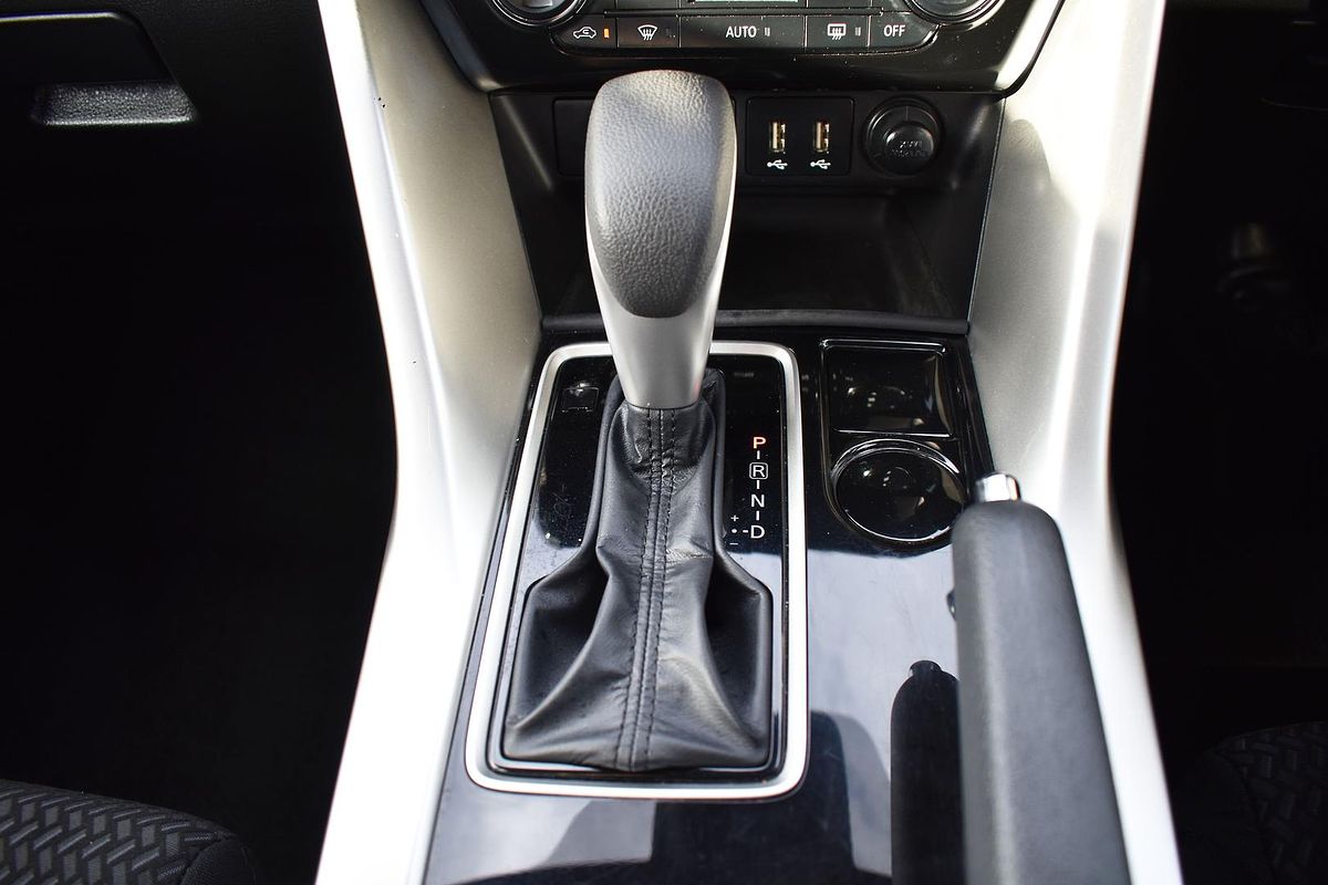 2024 Mitsubishi Eclipse Cross ES YB