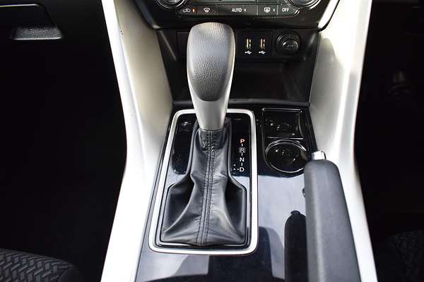 2024 Mitsubishi Eclipse Cross ES YB