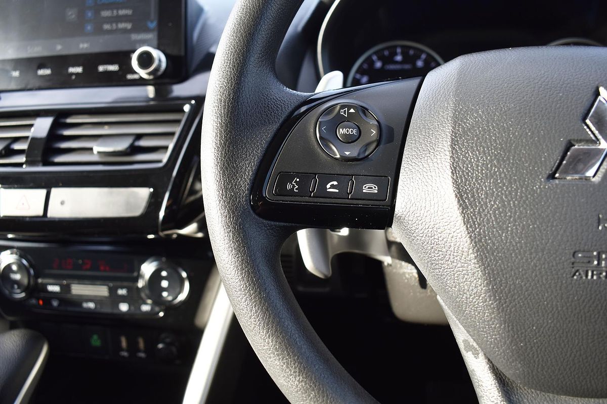 2024 Mitsubishi Eclipse Cross ES YB