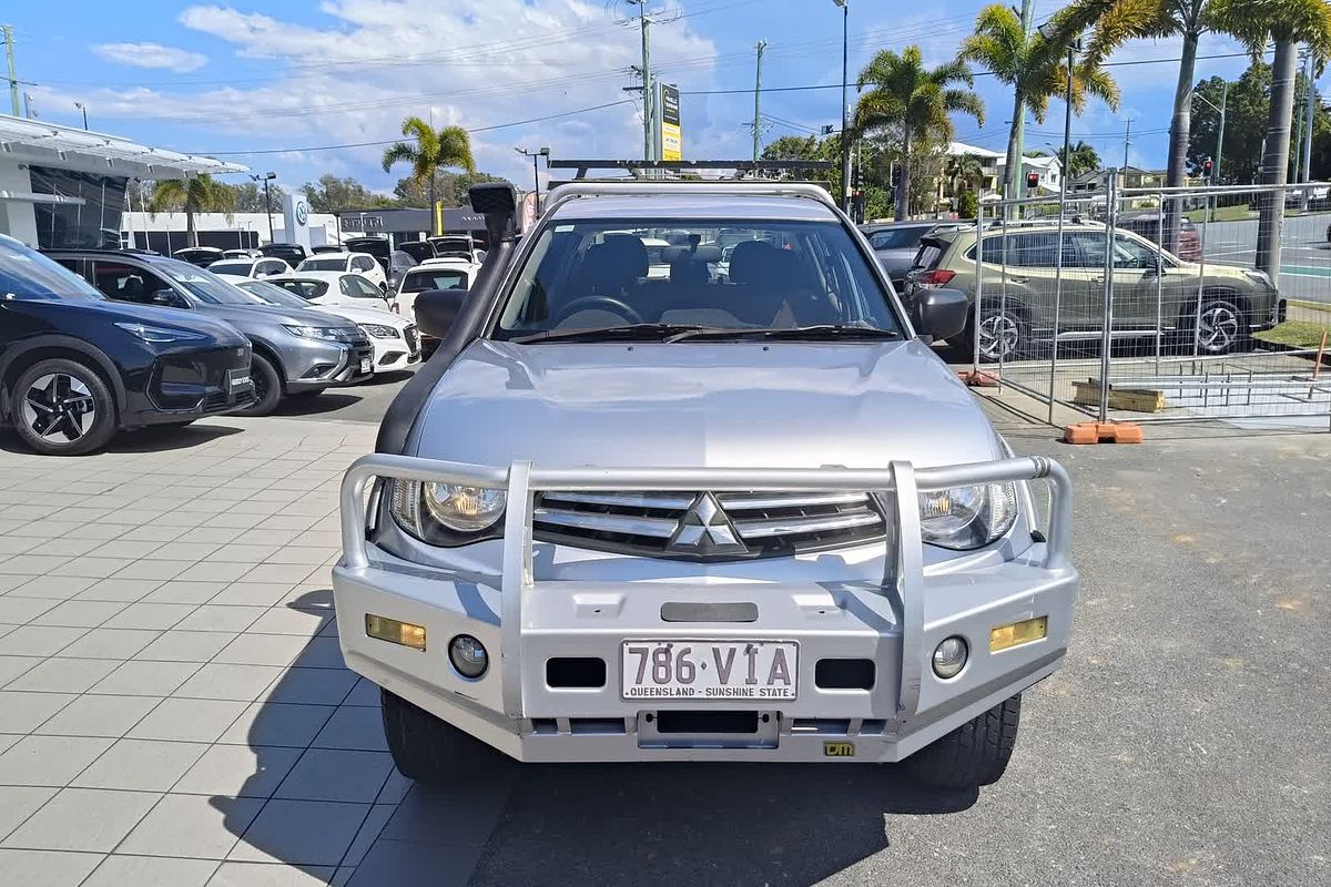 2014 Mitsubishi Triton GLX MN 4X4