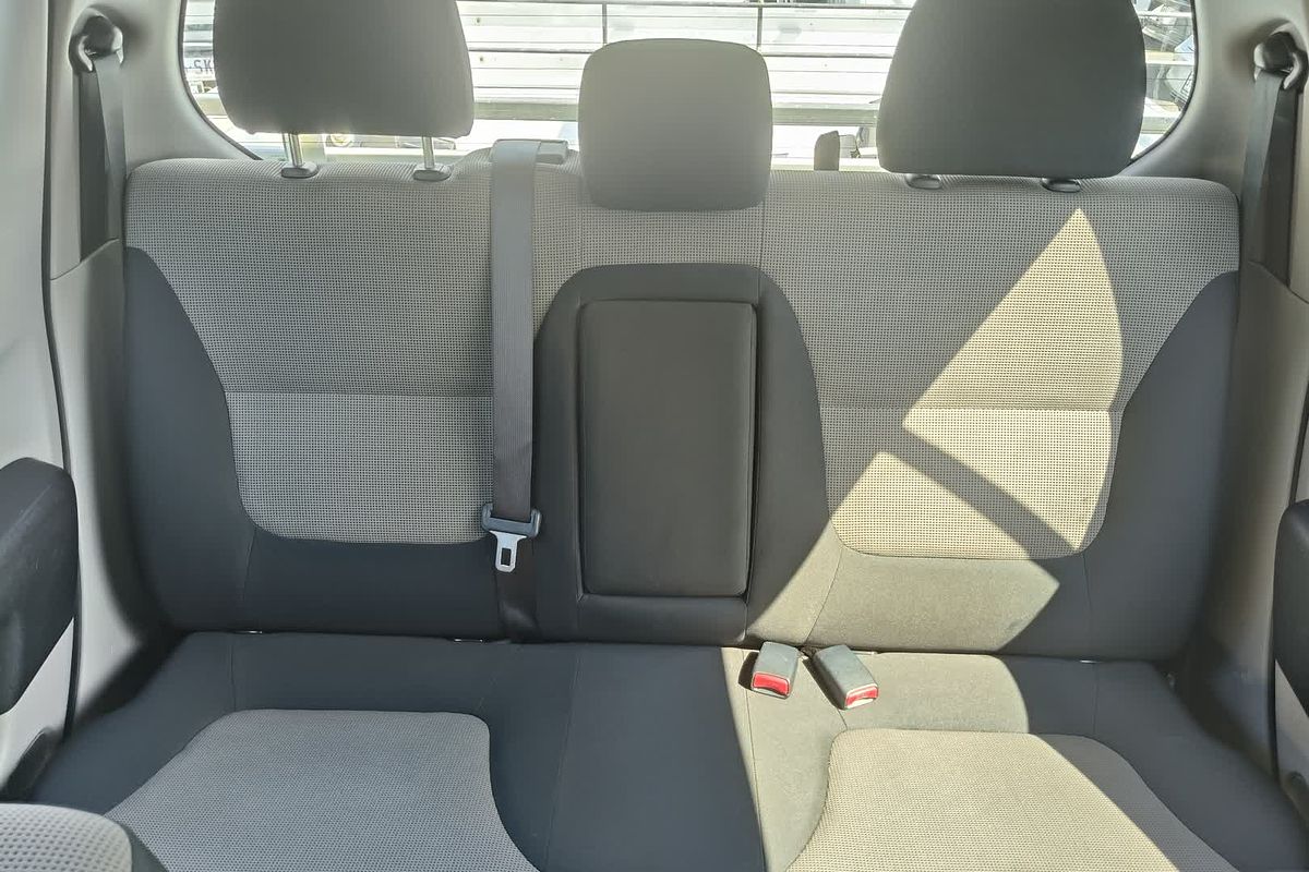 2014 Mitsubishi Triton GLX MN 4X4