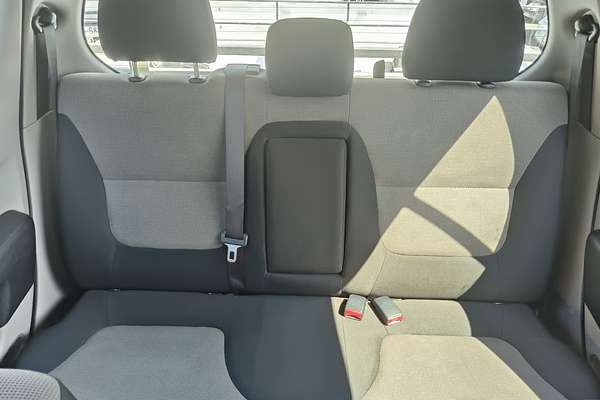 2014 Mitsubishi Triton GLX MN 4X4