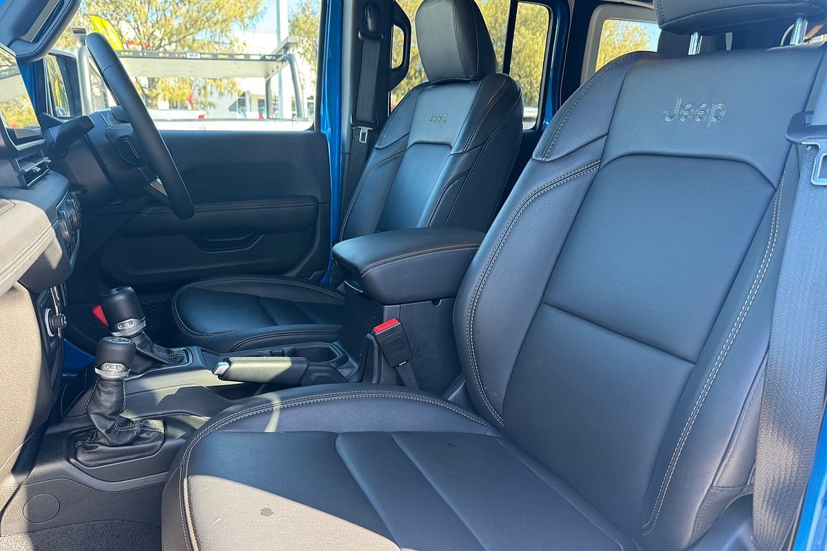 2024 Jeep Wrangler Unlimited Overland JL