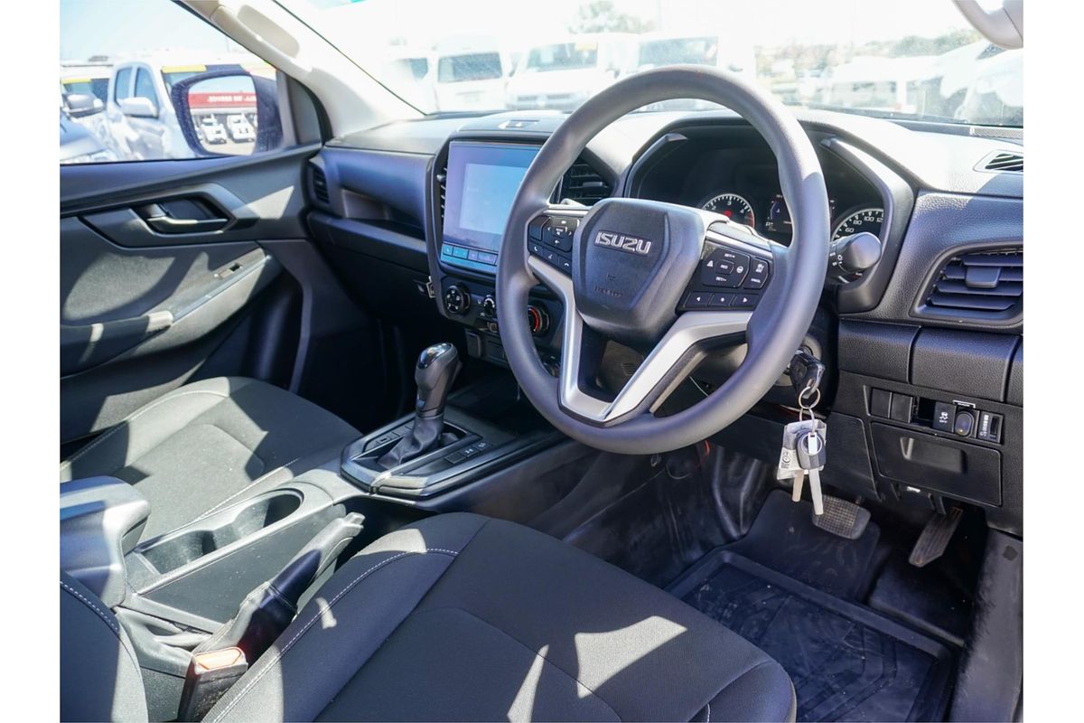 2022 Isuzu D-MAX SX 4X4