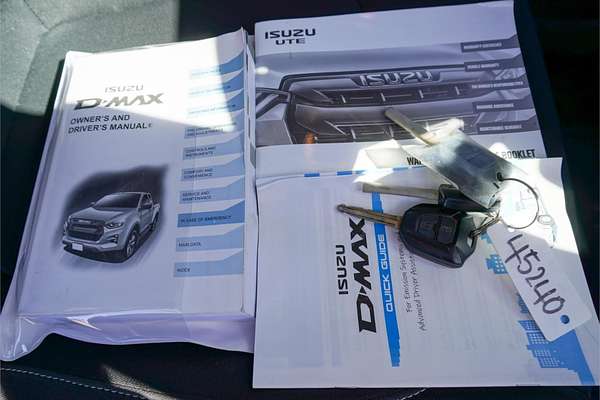 2022 Isuzu D-MAX SX 4X4
