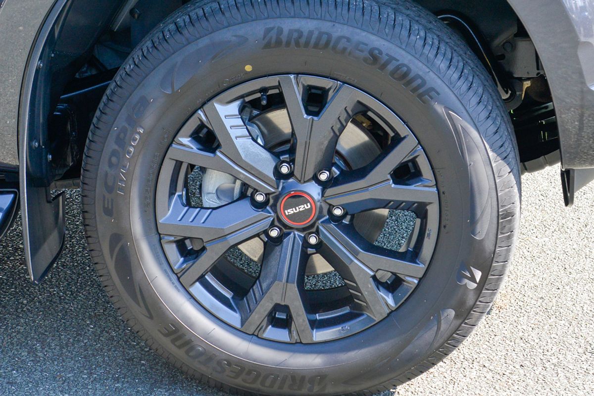 2022 Isuzu D-MAX X-TERRAIN 4X4