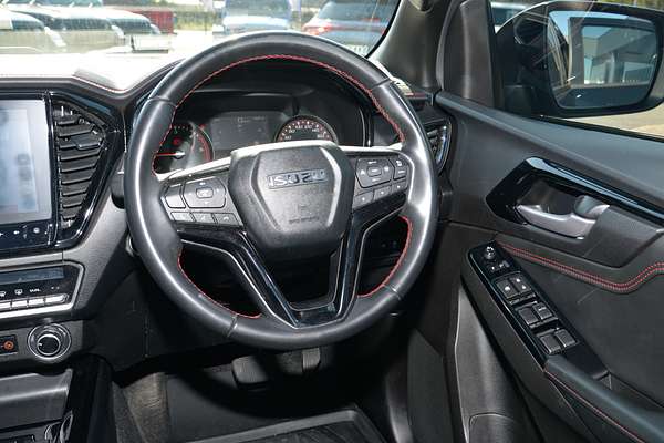 2022 Isuzu D-MAX X-TERRAIN 4X4