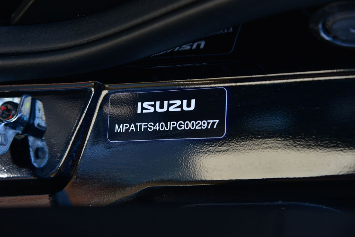 2022 Isuzu D-MAX X-TERRAIN 4X4