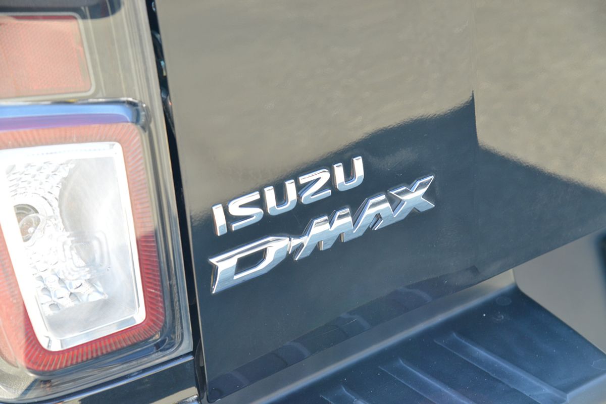 2022 Isuzu D-MAX X-TERRAIN 4X4
