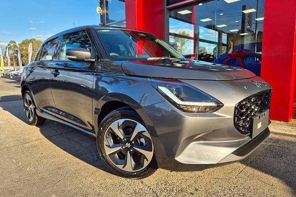 2025 Suzuki Swift Hybrid GLX UZ