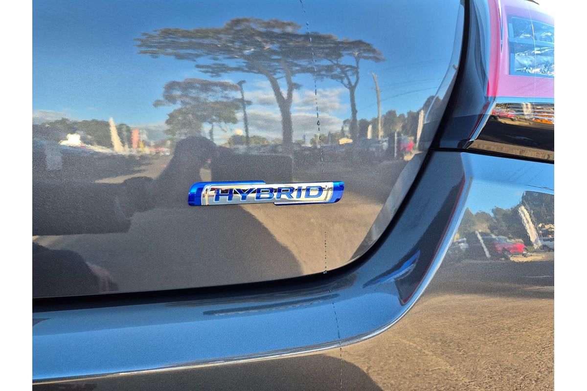 2025 Suzuki Swift Hybrid GLX UZ