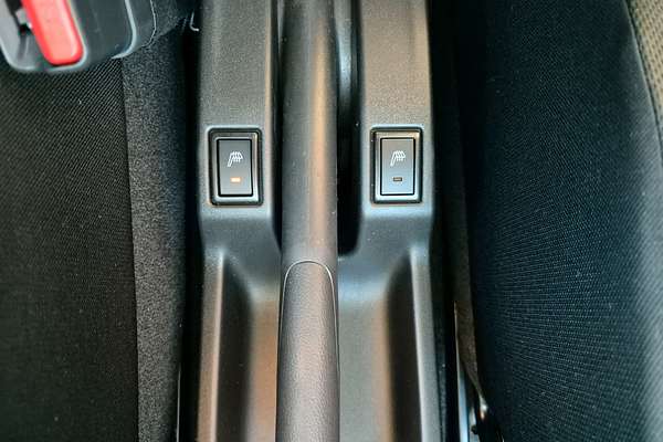 2025 Suzuki Swift Hybrid GLX UZ