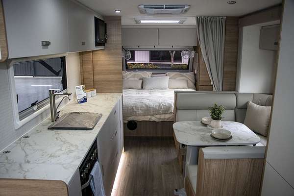 2025 Jayco SILVERLINE CARAVAN 22.68-5.OB.SL-MY25