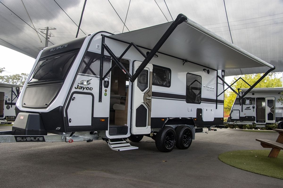 2025 Jayco SILVERLINE CARAVAN 21.65-4.OB.SL-MY25