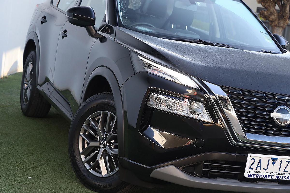 2024 Nissan X-TRAIL ST T33