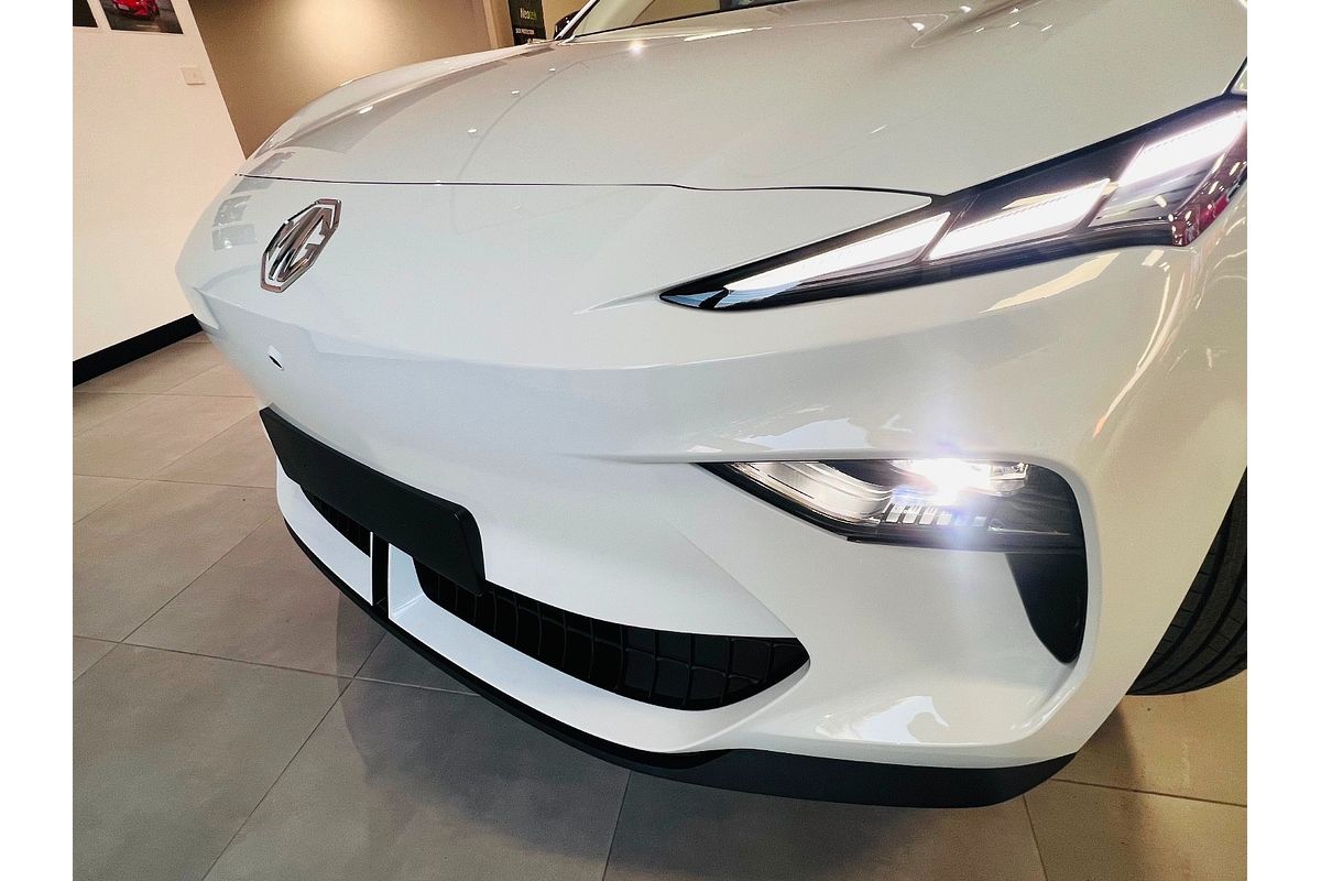 2025 MG MGS5 EV Essence 62 ZS3EM