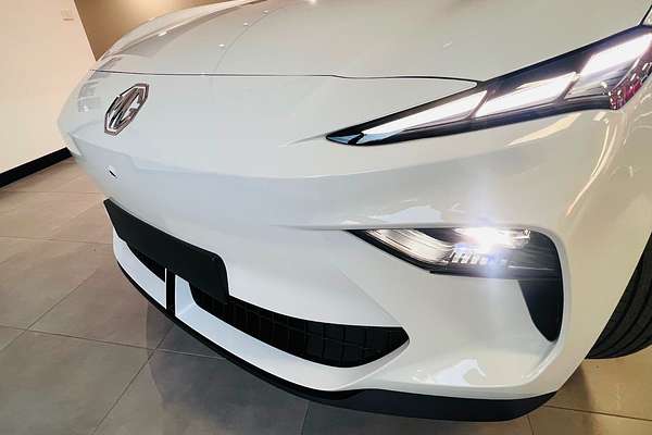 2025 MG MGS5 EV Essence 62 ZS3EM