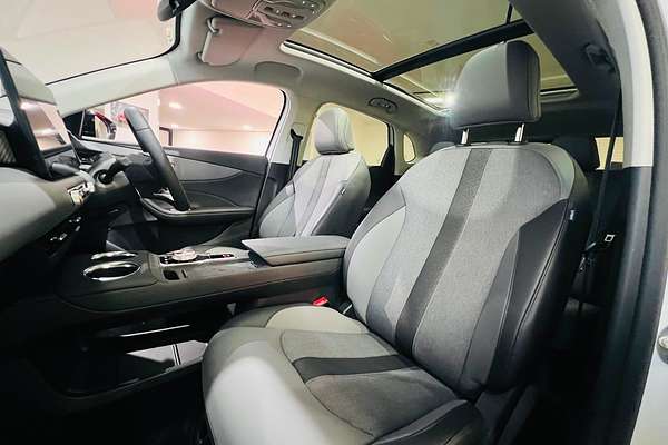 2025 MG MGS5 EV Essence 62 ZS3EM