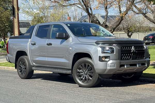 2025 Mitsubishi Triton GLX+ MV 4X4