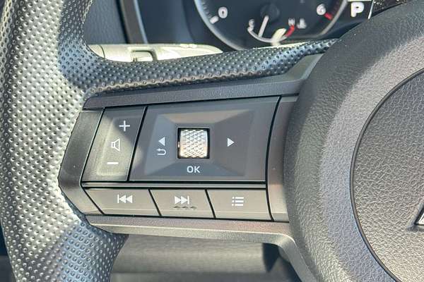 2025 Mitsubishi Triton GLX+ MV 4X4