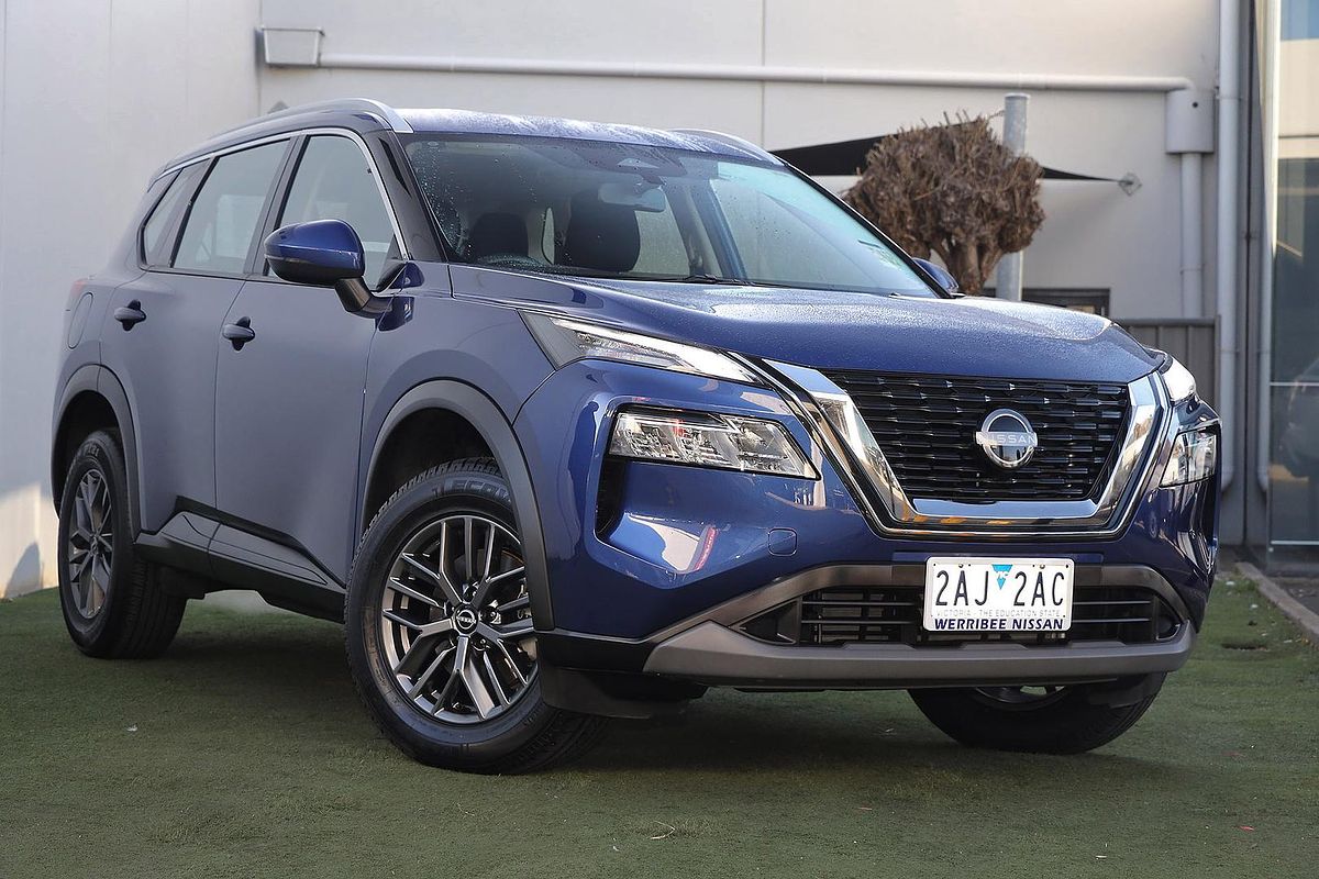 2024 Nissan X-TRAIL ST T33