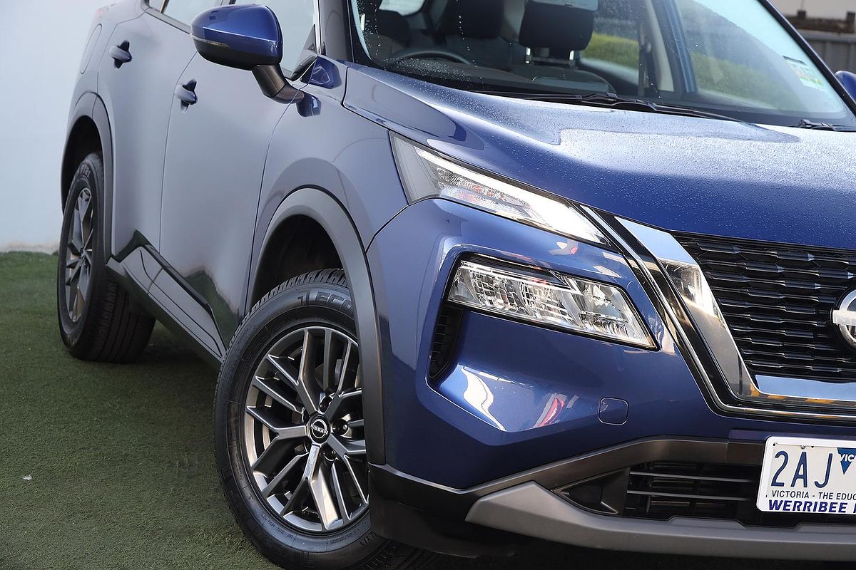 2024 Nissan X-TRAIL ST T33