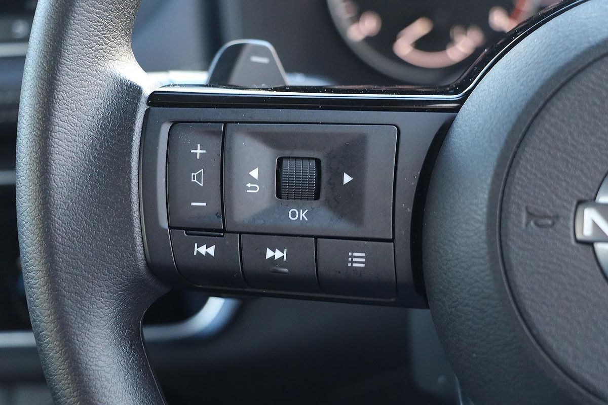 2024 Nissan X-TRAIL ST T33