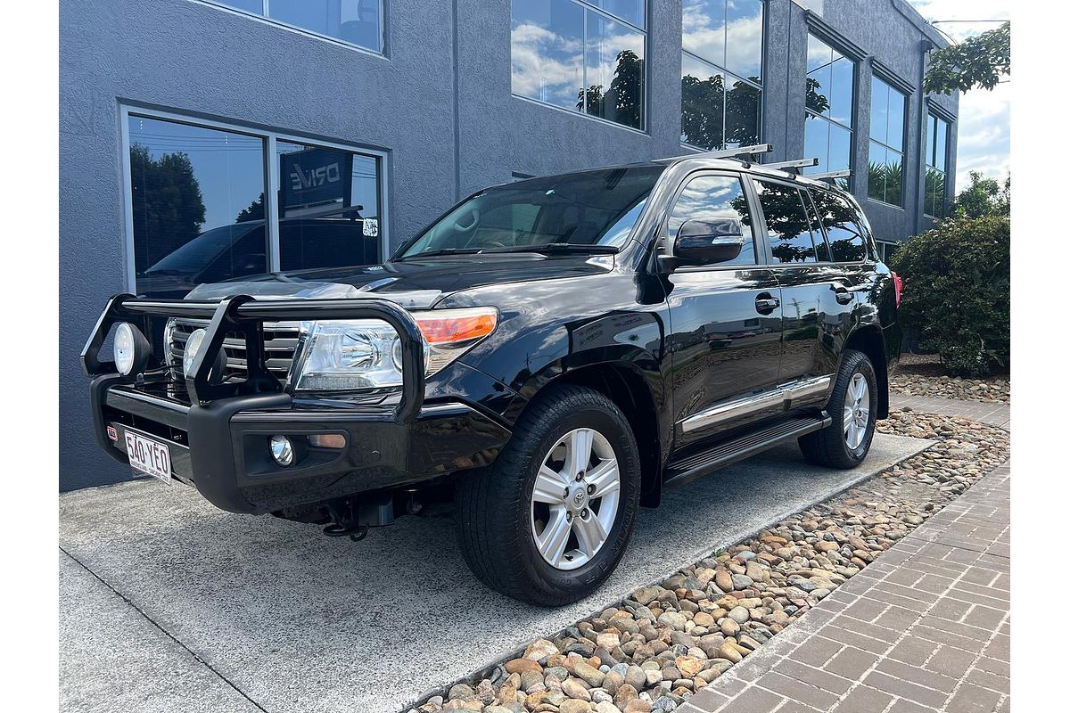 2014 Toyota Landcruiser Sahara VDJ200R