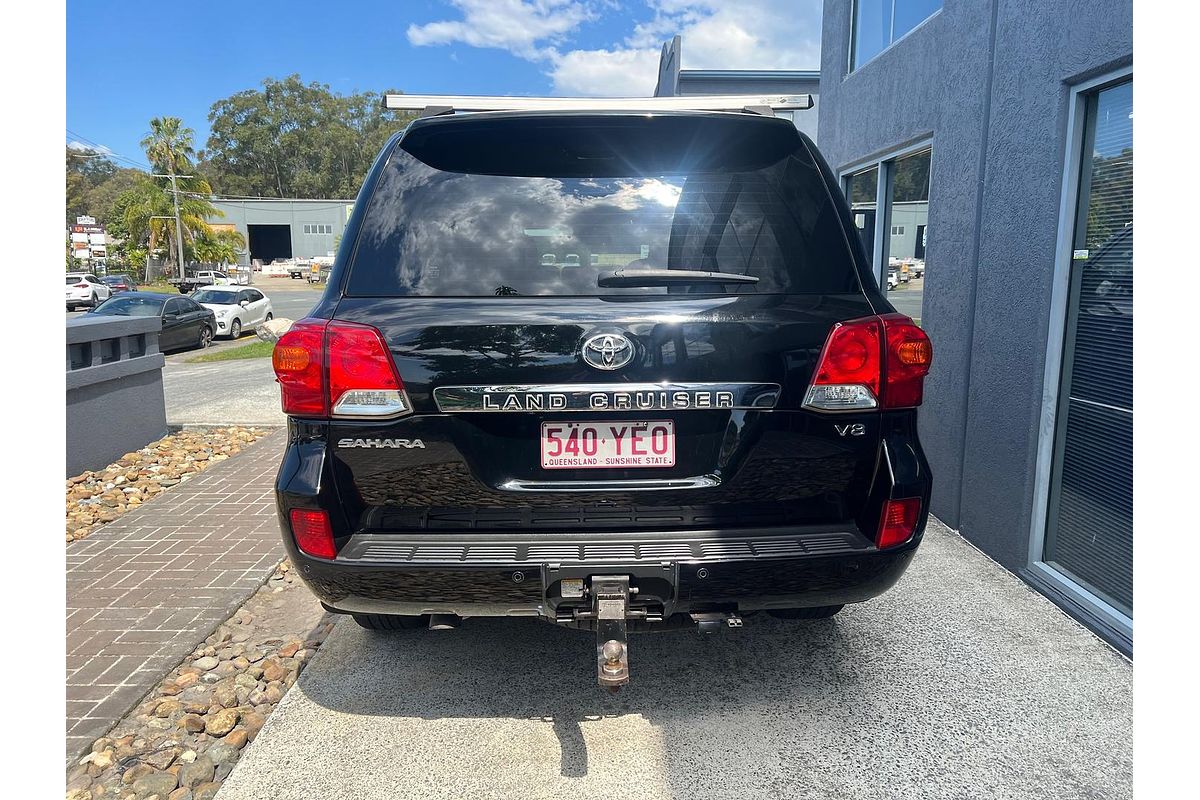 2014 Toyota Landcruiser Sahara VDJ200R