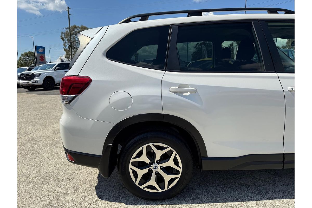 2023 Subaru Forester 2.5i S5