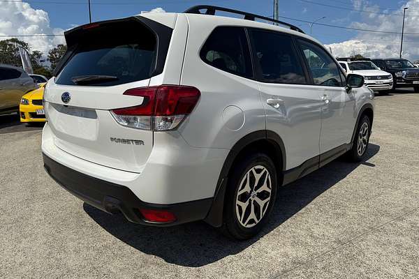 2023 Subaru Forester 2.5i S5