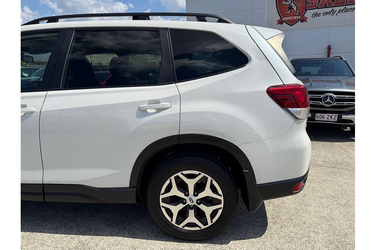 2023 Subaru Forester 2.5i S5