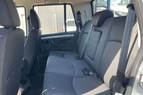 2022 Mahindra PIK-UP S11 4X4