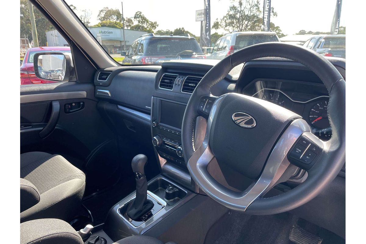 2022 Mahindra PIK-UP S11 4X4