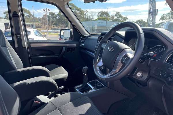 2022 Mahindra PIK-UP S11 4X4