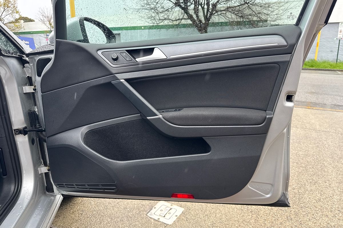 2015 Volkswagen Golf 110TDI Highline 7