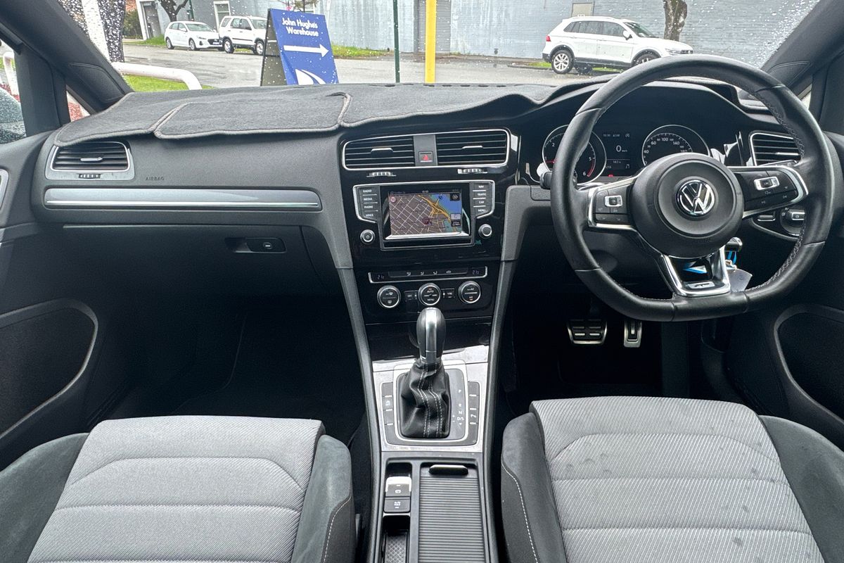 2015 Volkswagen Golf 110TDI Highline 7