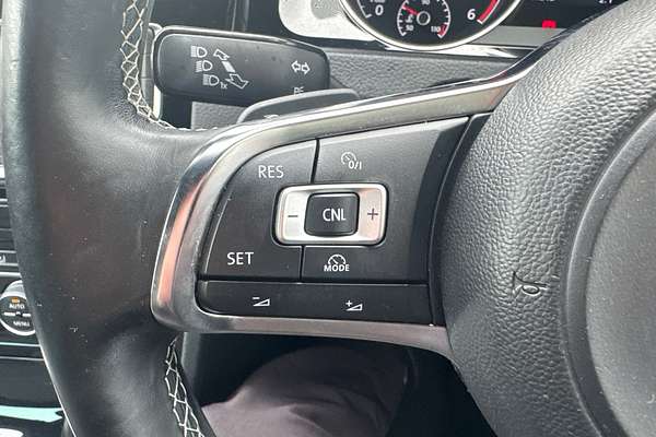 2015 Volkswagen Golf 110TDI Highline 7