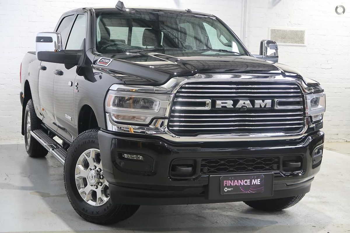 2024 RAM 2500 Laramie DJ 4X4