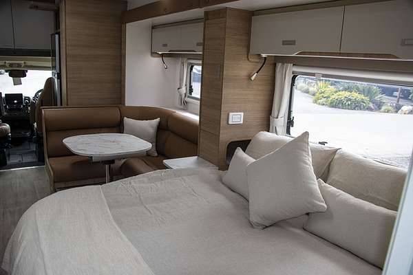 2025 Jayco SIGNATURE MOTORHOME FA.25-3.SG-MY25