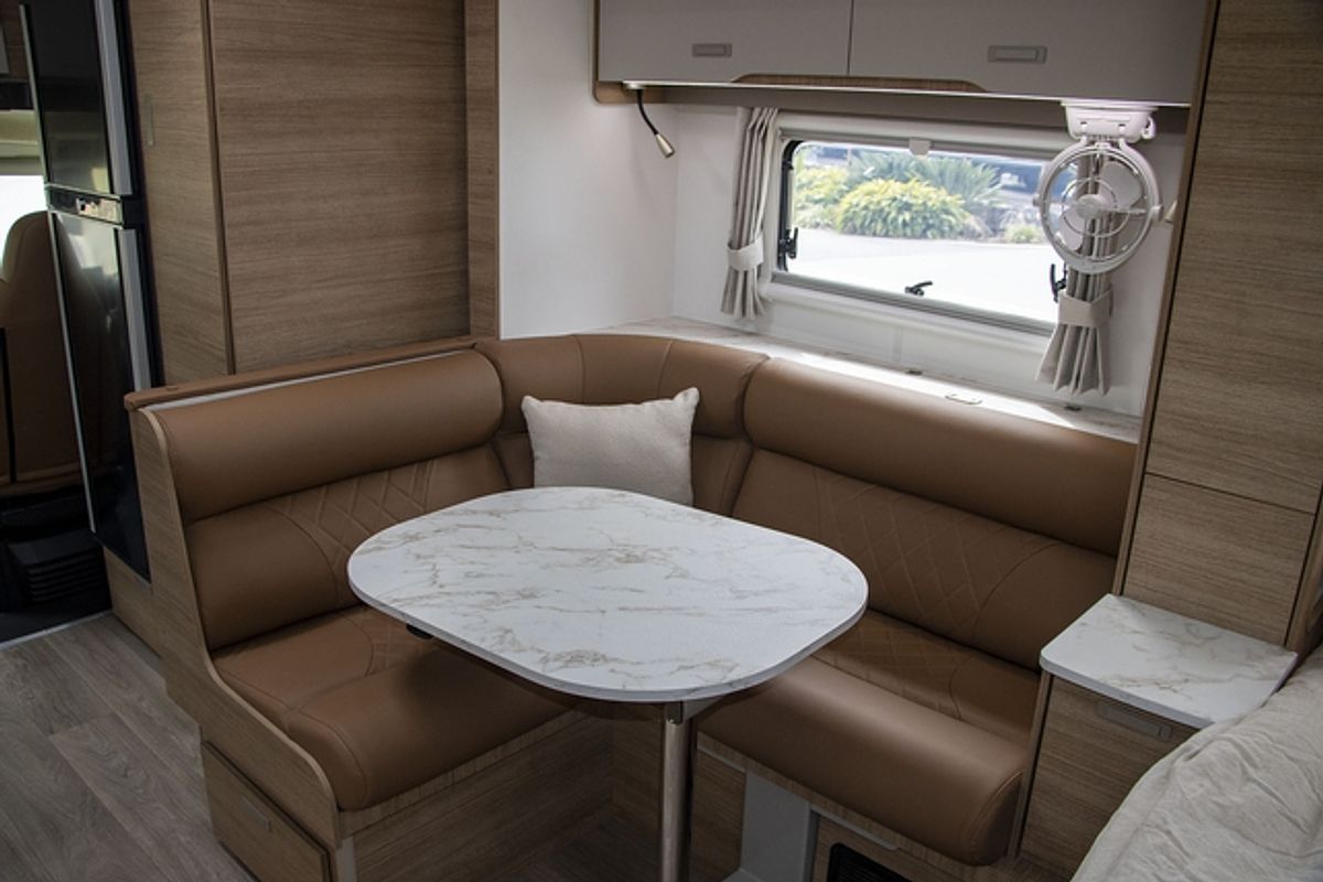 2025 Jayco SIGNATURE MOTORHOME FA.25-3.SG-MY25