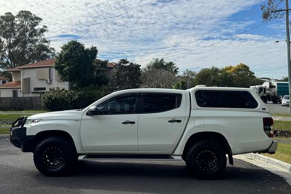 2019 Mitsubishi Triton GLX PLUS (4x4) MR MY19 4X4