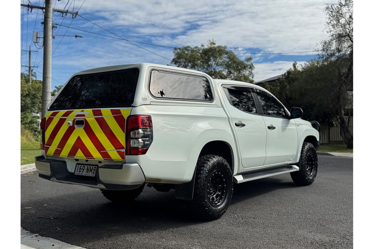 2019 Mitsubishi Triton GLX PLUS (4x4) MR MY19 4X4