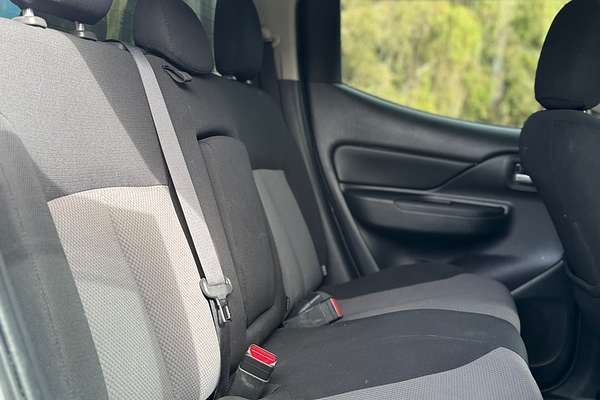 2019 Mitsubishi Triton GLX PLUS (4x4) MR MY19 4X4