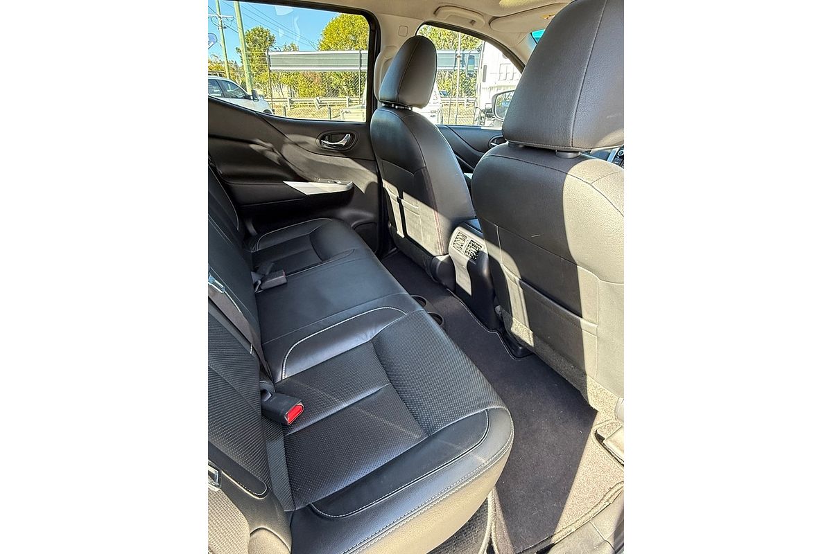 2016 Nissan Navara ST-X (4x4) (SUNROOF) D23 SERIES II 4X4