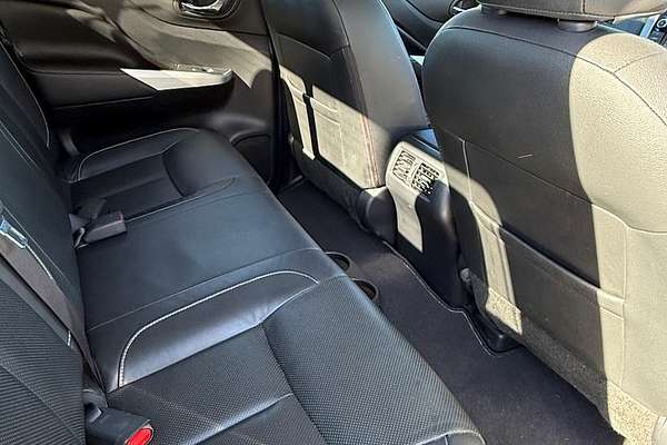 2016 Nissan Navara ST-X (4x4) (SUNROOF) D23 SERIES II 4X4
