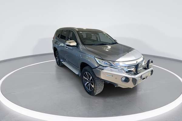 2016 Mitsubishi Pajero Sport Exceed QE