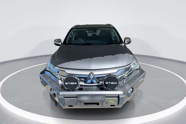 2016 Mitsubishi Pajero Sport Exceed QE